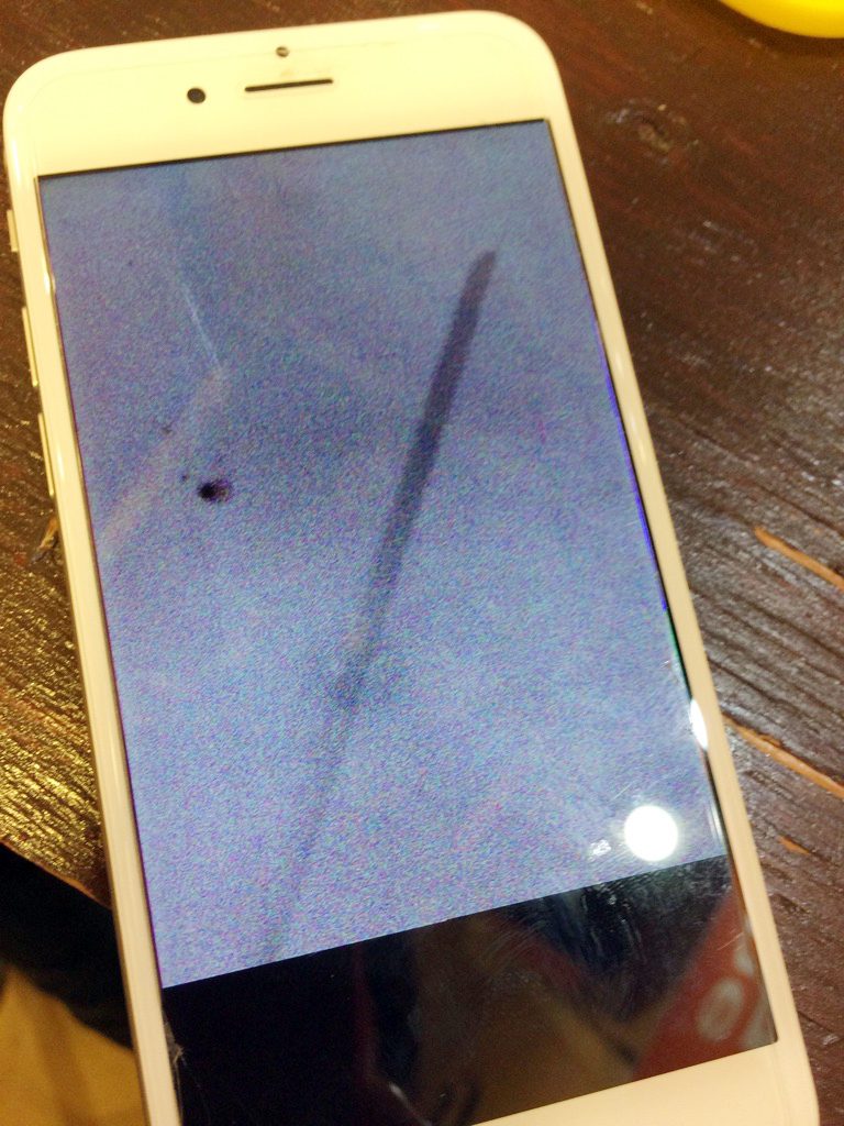 アイフォンの画面と液晶の破損